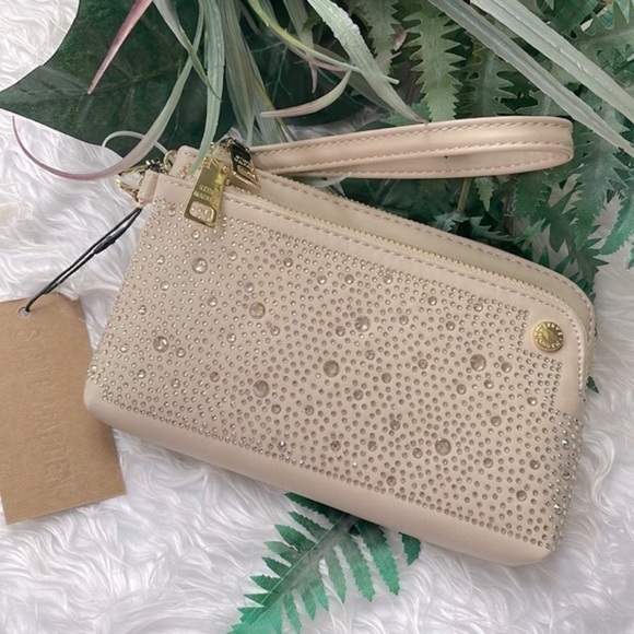 Brand New Steve Madden Bejeweled Sparkly Double Zip Trell Wristlet Pouch Beaded